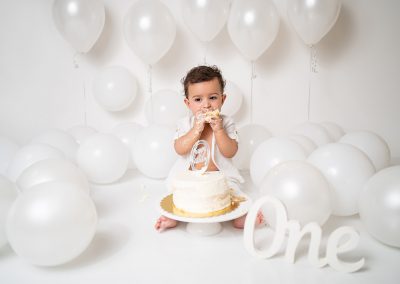 London, Enfield, Southgate, Baby, Newborn, Maternity, Cake Smash Photographer, Seda Koca